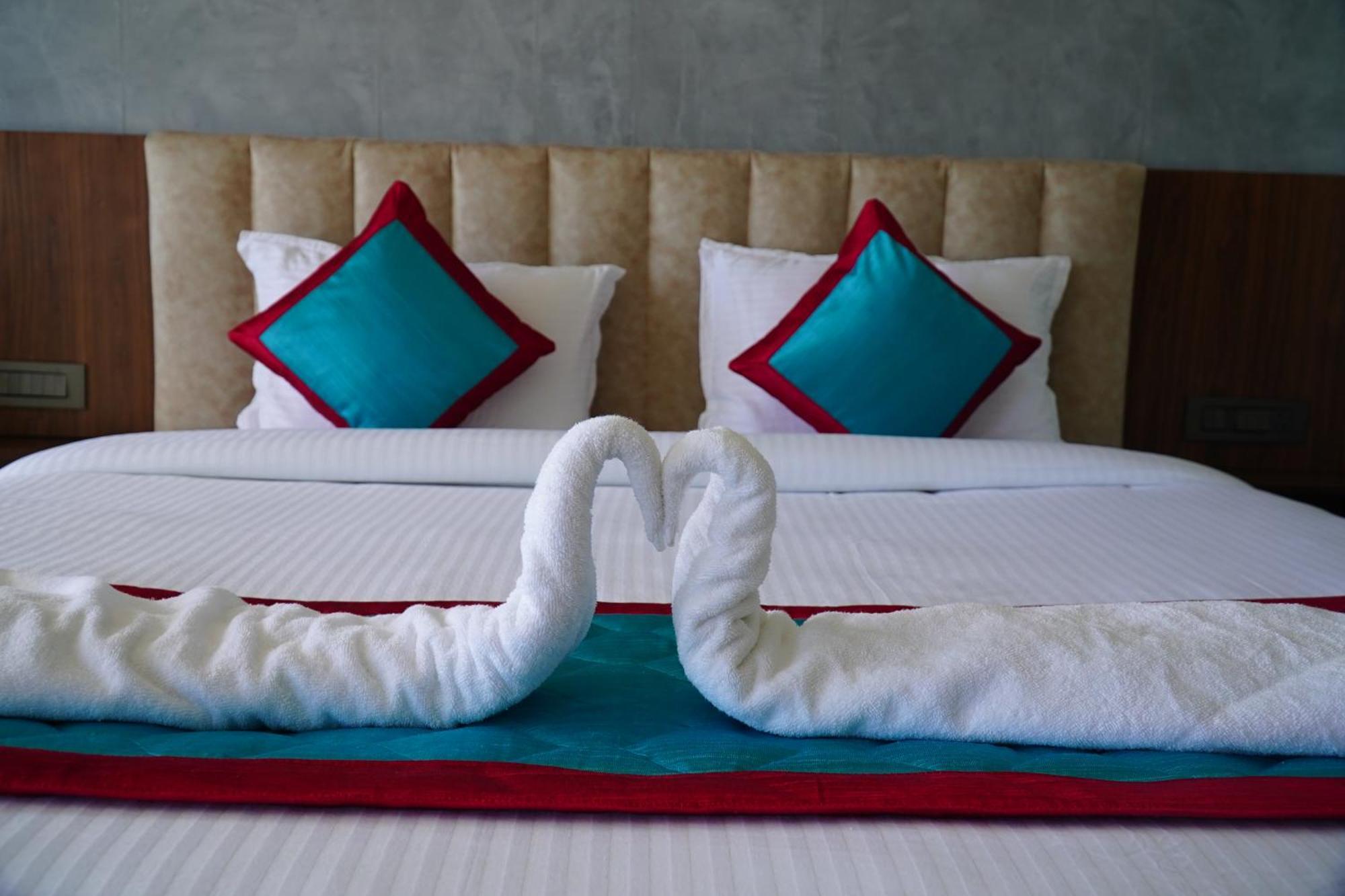 Hotel The Clouds End Devikolam Exterior foto